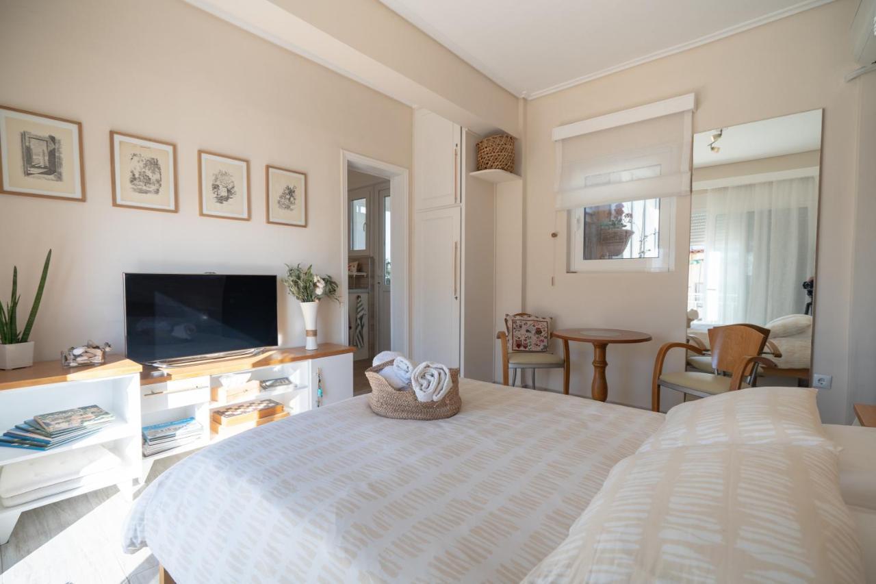 Pagrati 1 Bedroom 2 Persons Apartment By Mps Афины Экстерьер фото